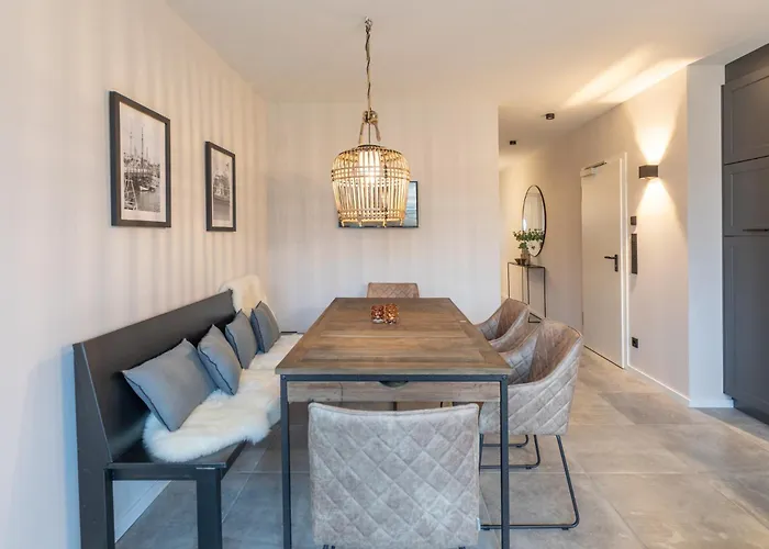 Boathouse Feriehus *